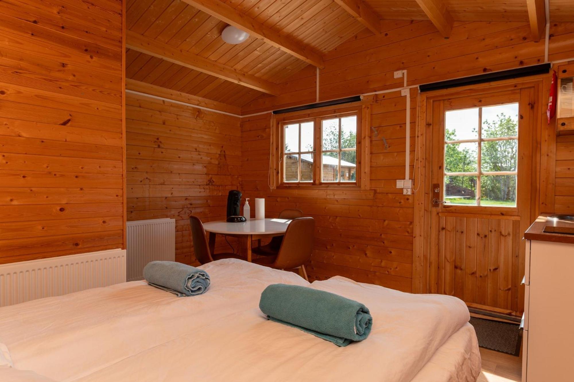 Gladheimar Cottages Блондуос Екстериор снимка